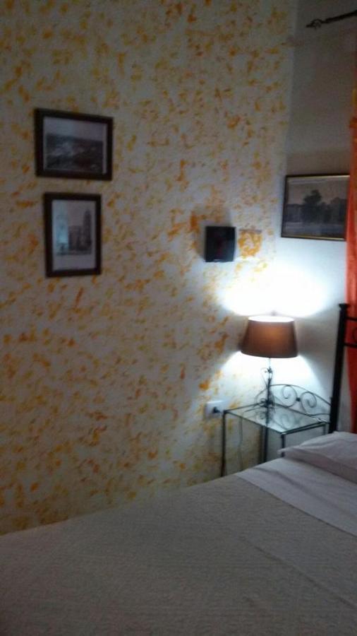 Il Bouganville オリスターノ エクステリア 写真